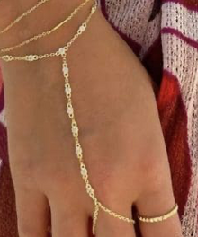  Elle Hand Chain