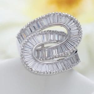 Diamond Twist Ring