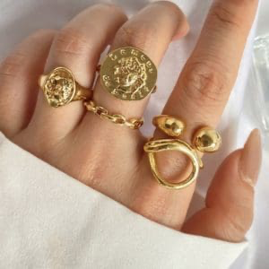 Hot Girl Ring Set