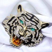  Elegant Tiger Brooch