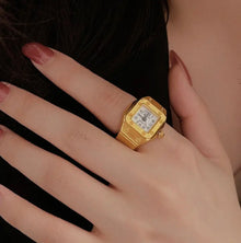  Vintage Girl Gold Ring Watch